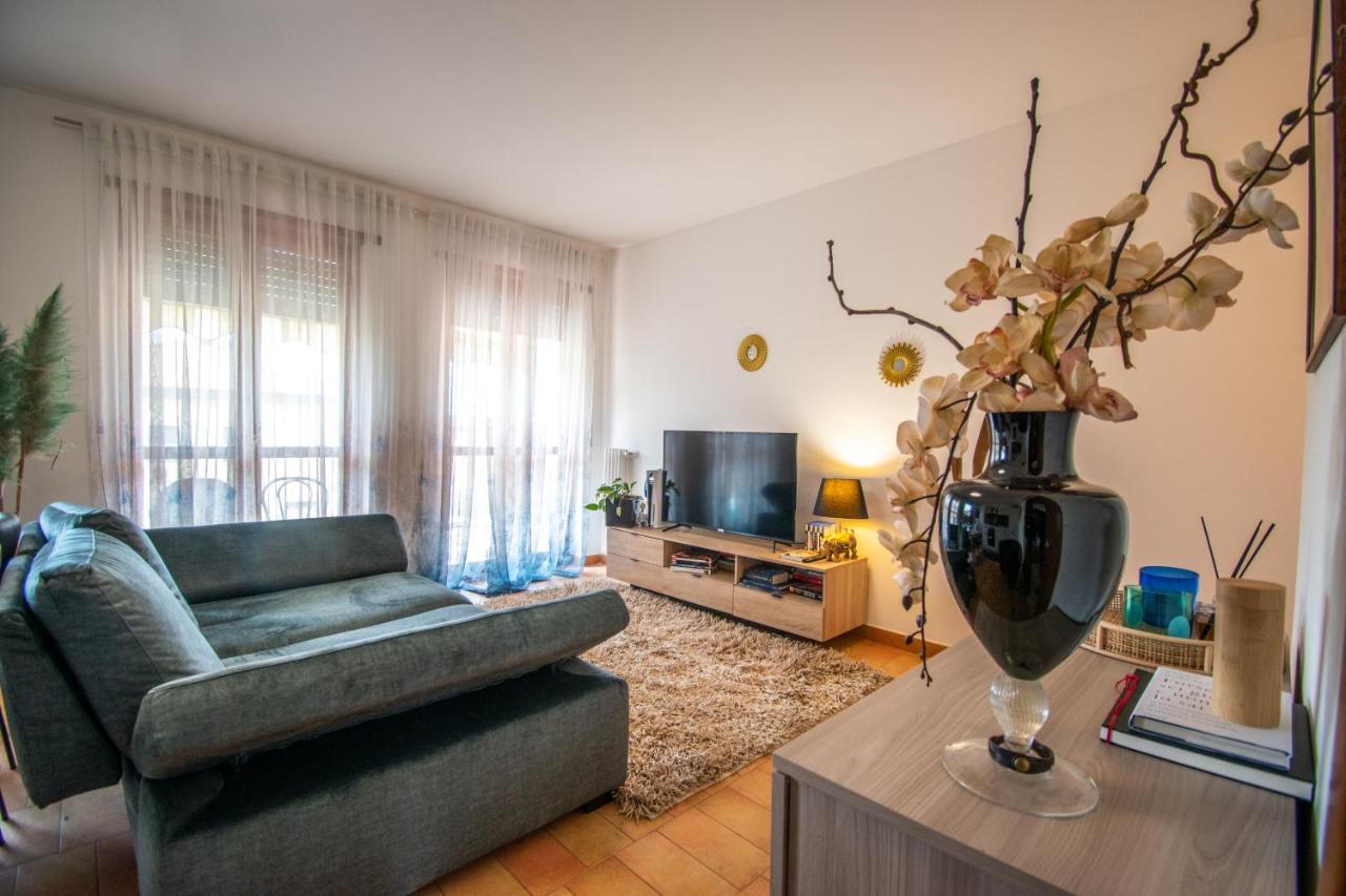 Ferienwohnung Luminoso Peschiera del Garda Exterior foto