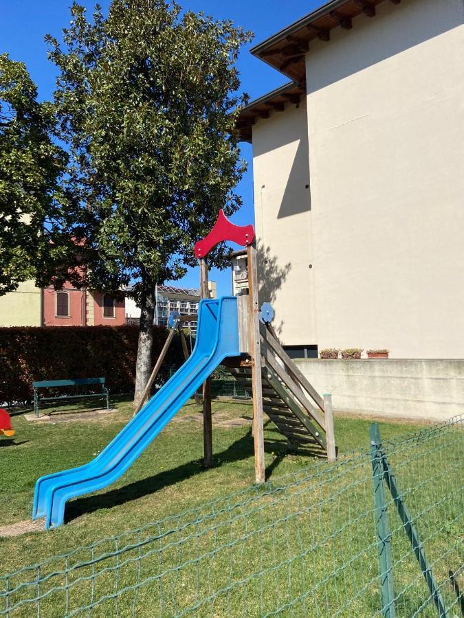 Ferienwohnung Luminoso Peschiera del Garda Exterior foto