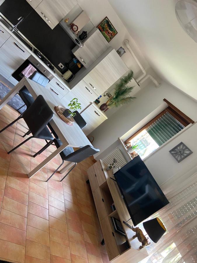 Ferienwohnung Luminoso Peschiera del Garda Exterior foto